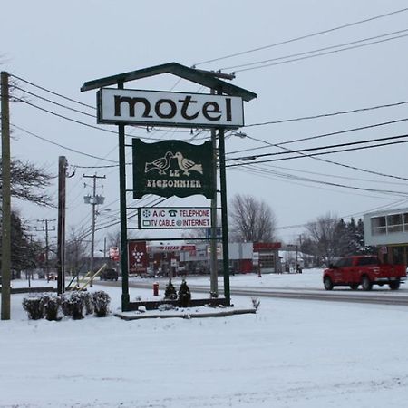 Auberge - Motel Le Pigeonnier Farnham Eksteriør bilde